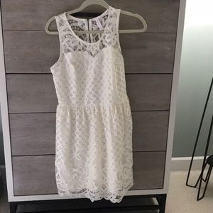 White lace dress